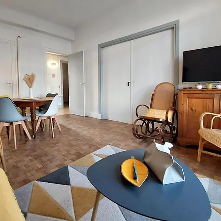 Cozy In With Wifi Apartment Royan